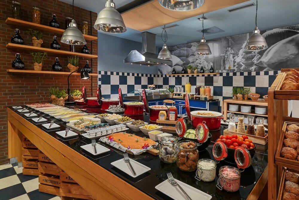 Фото Hamburg Marriott Hotel