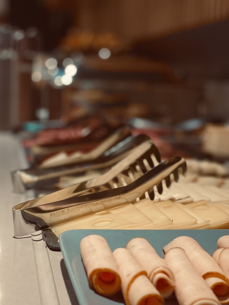 Фото Novotel Bordeaux Centre Gare Saint Jean