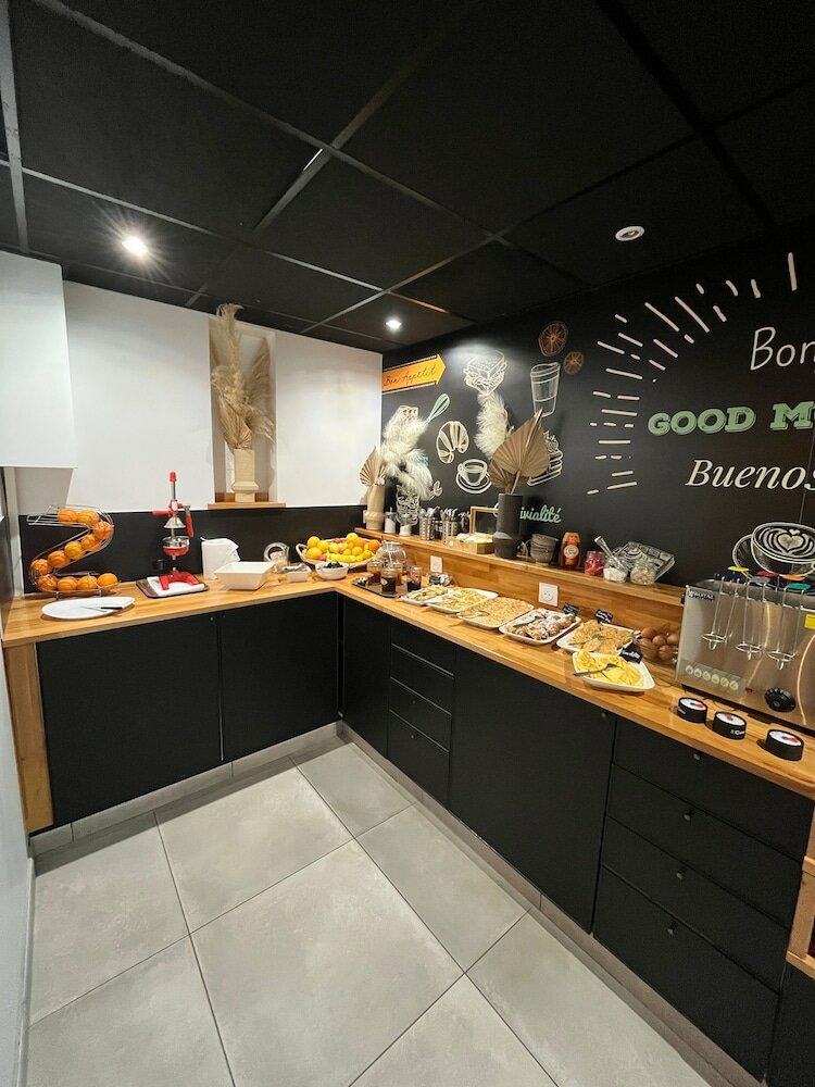 Фото Hôtel les Sables