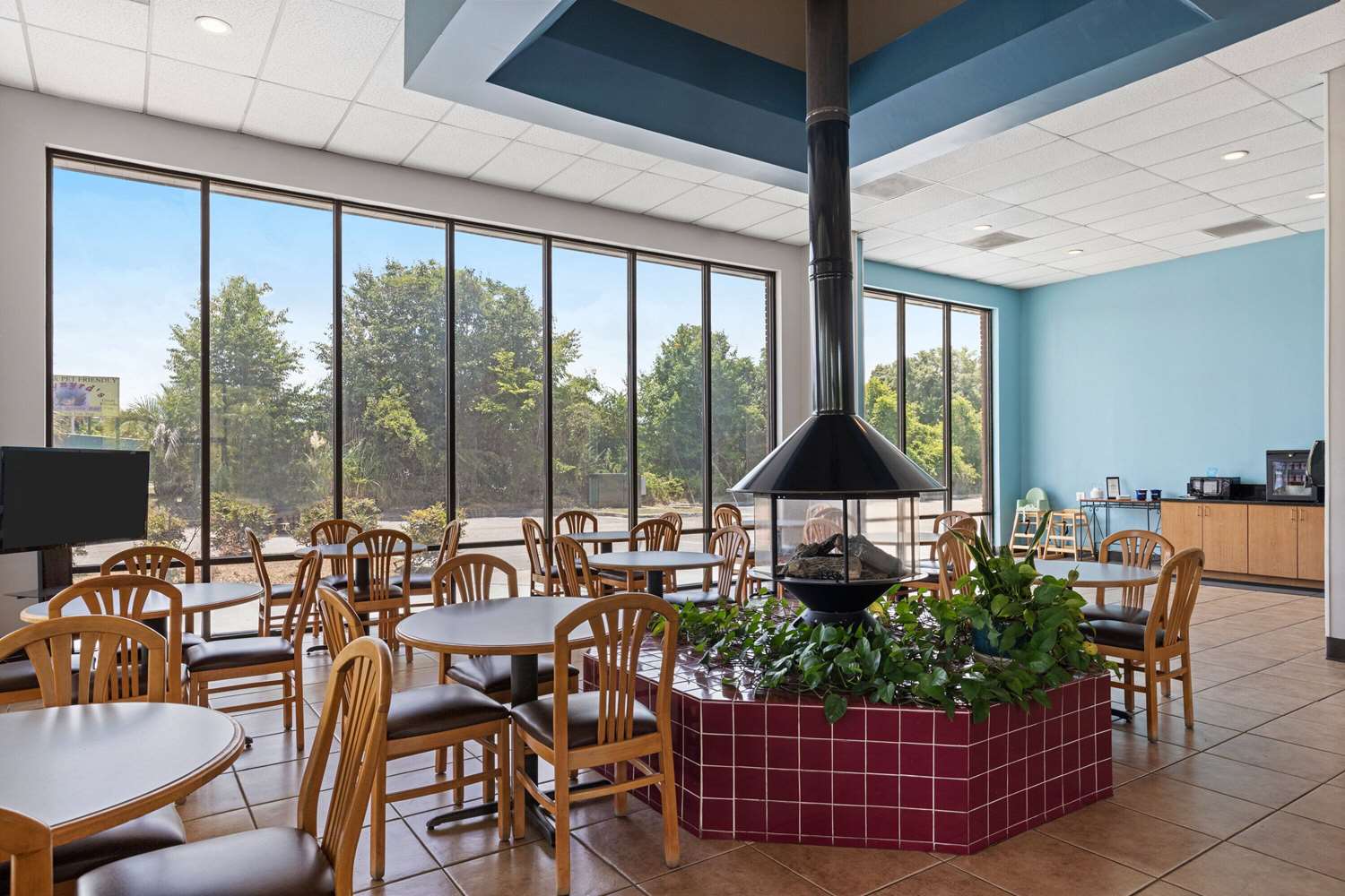 Фото Days Inn by Wyndham St George