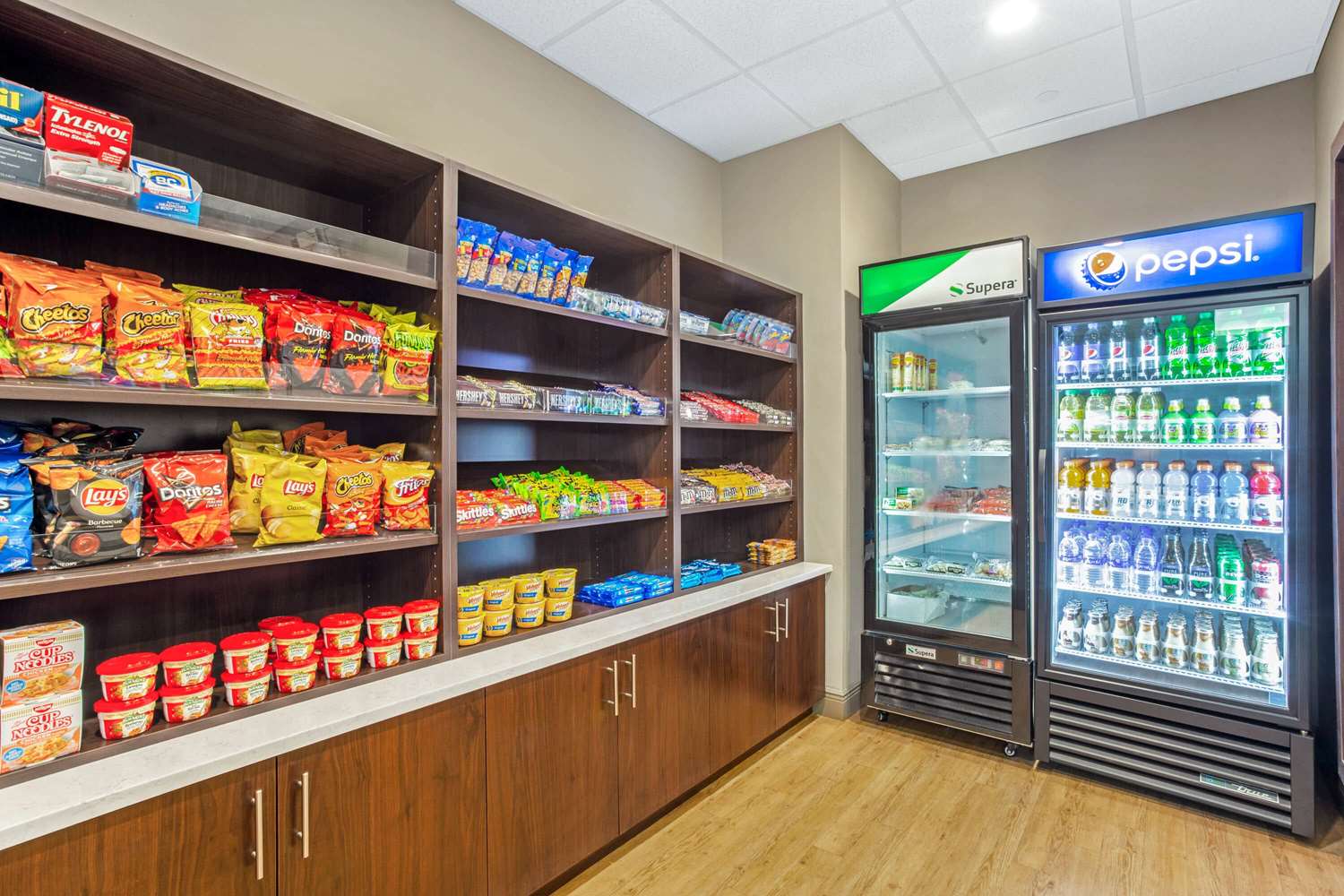 Фото La Quinta Inn & Suites by Wyndham Biloxi