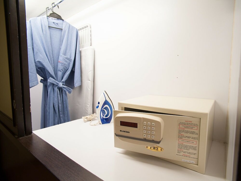 Фото Aspen Suites Hotel Sukhumvit 2