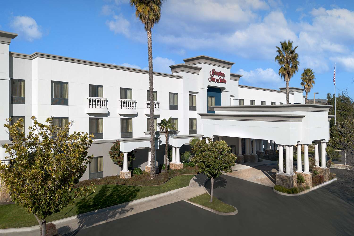 Фото Hampton Inn & Suites Paso Robles