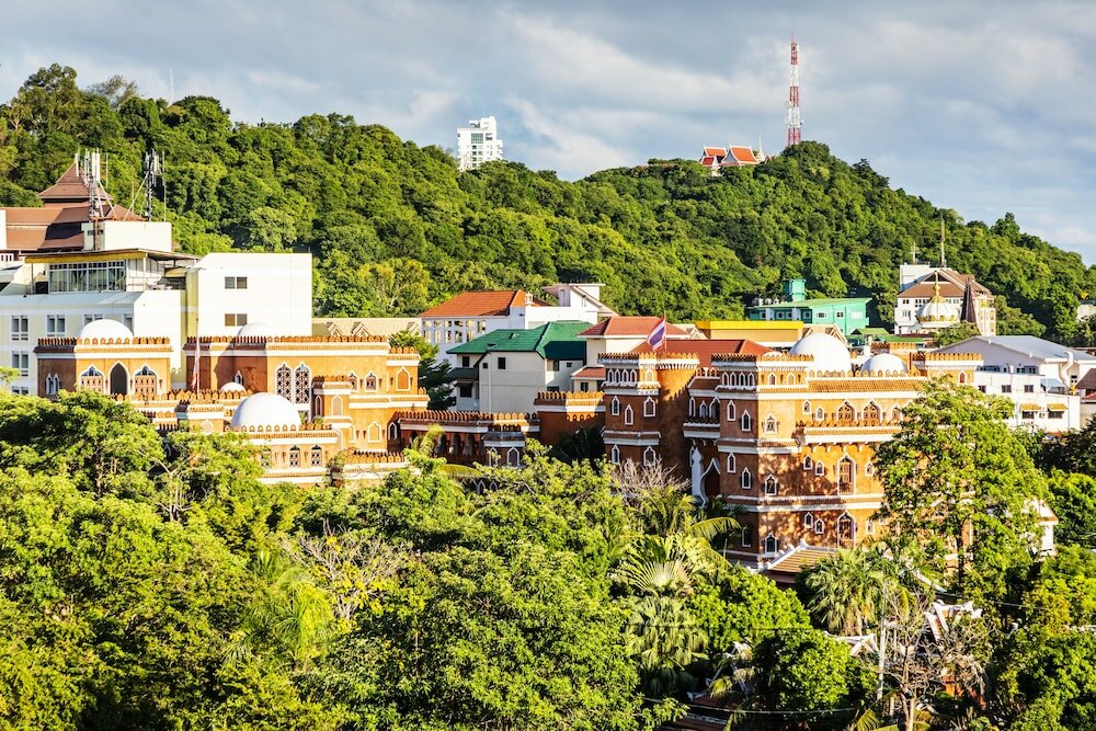 Фото The Rizin Hotel & Residences