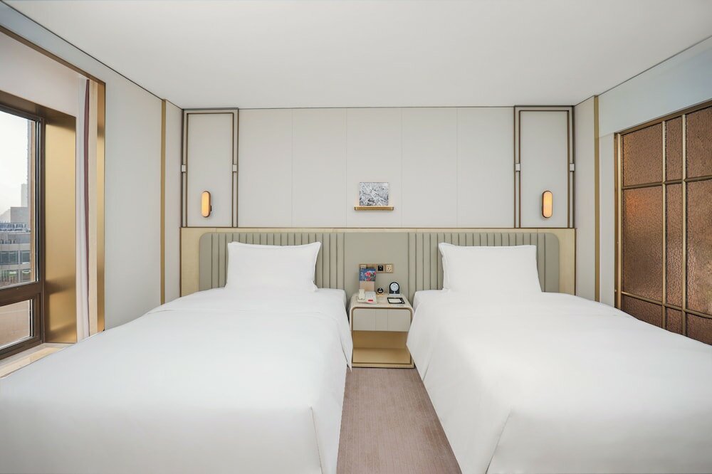 Фото Jinling Hotel Nanjing