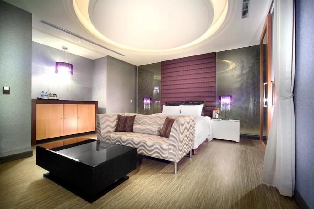 Фото Yenjim Motel