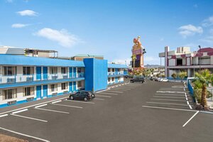 Гостиница Travelodge by Wyndham Las Vegas