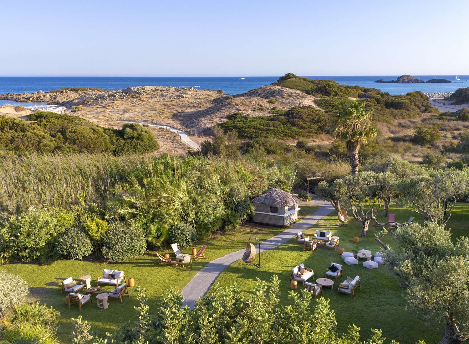 Фото Conrad Chia Laguna Sardinia