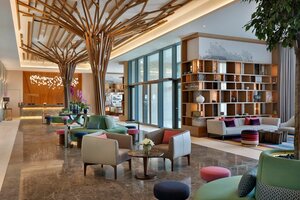 Гостиница DoubleTree by Hilton Sharjah Waterfront Hotel & Residences