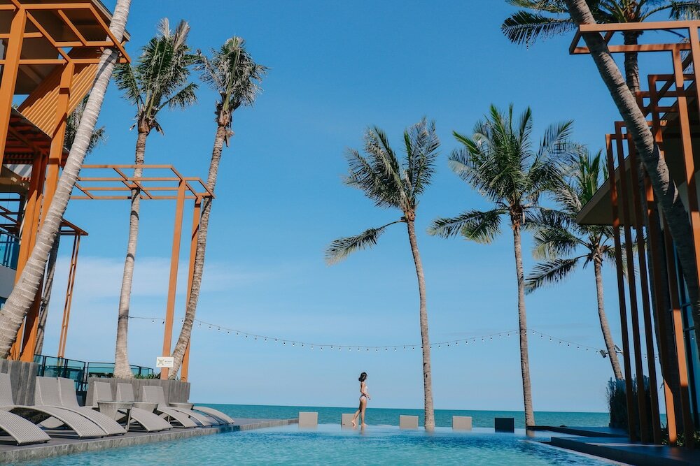 Фото Eco Cozy Beachfront Resort Chaam