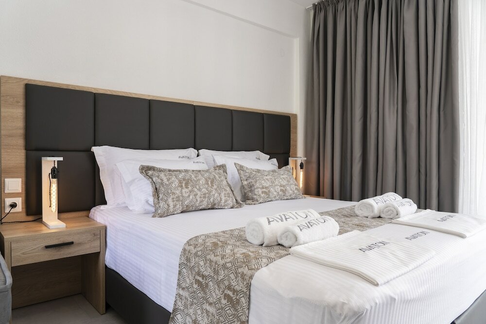 Фото Avaton Luxury Resort