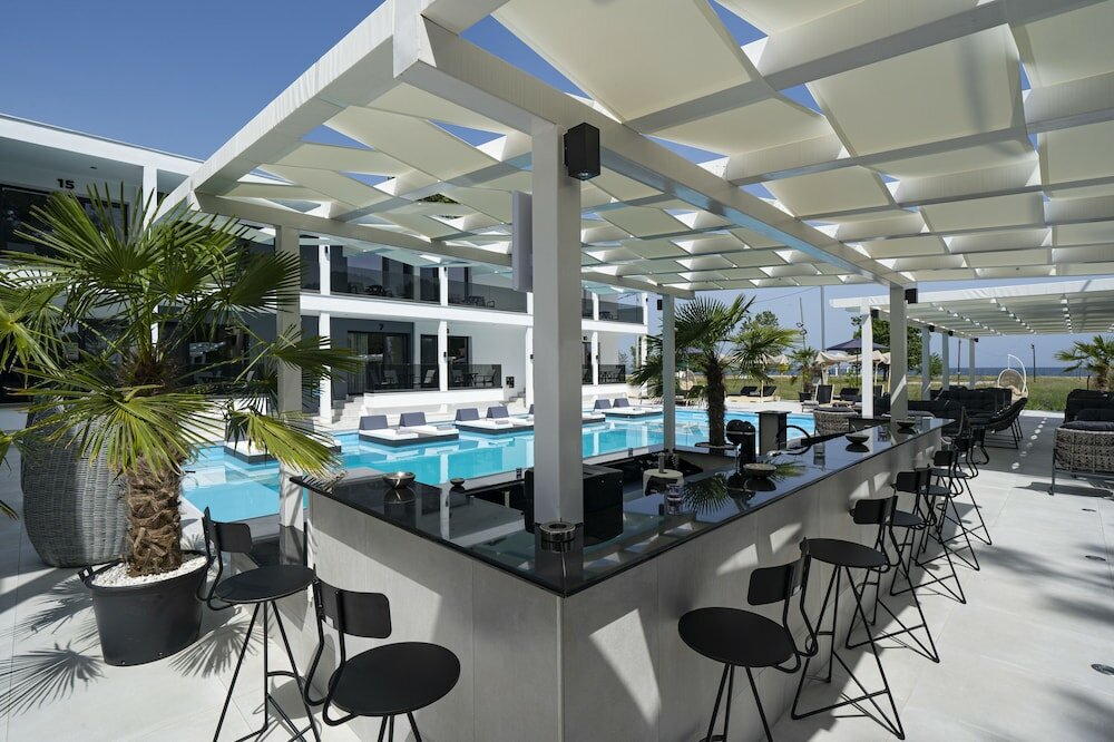 Фото Avaton Luxury Resort