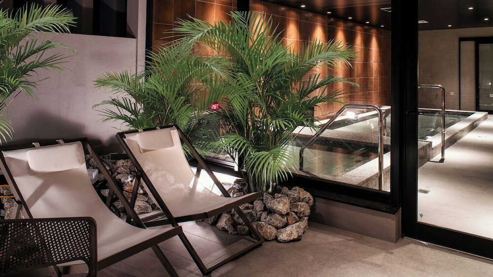 Фото Ref Okinawa Arena by Vessel Hotels