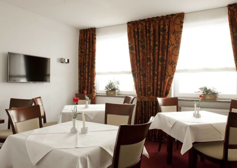 Фото Haus Sparkuhl Hotel Garni