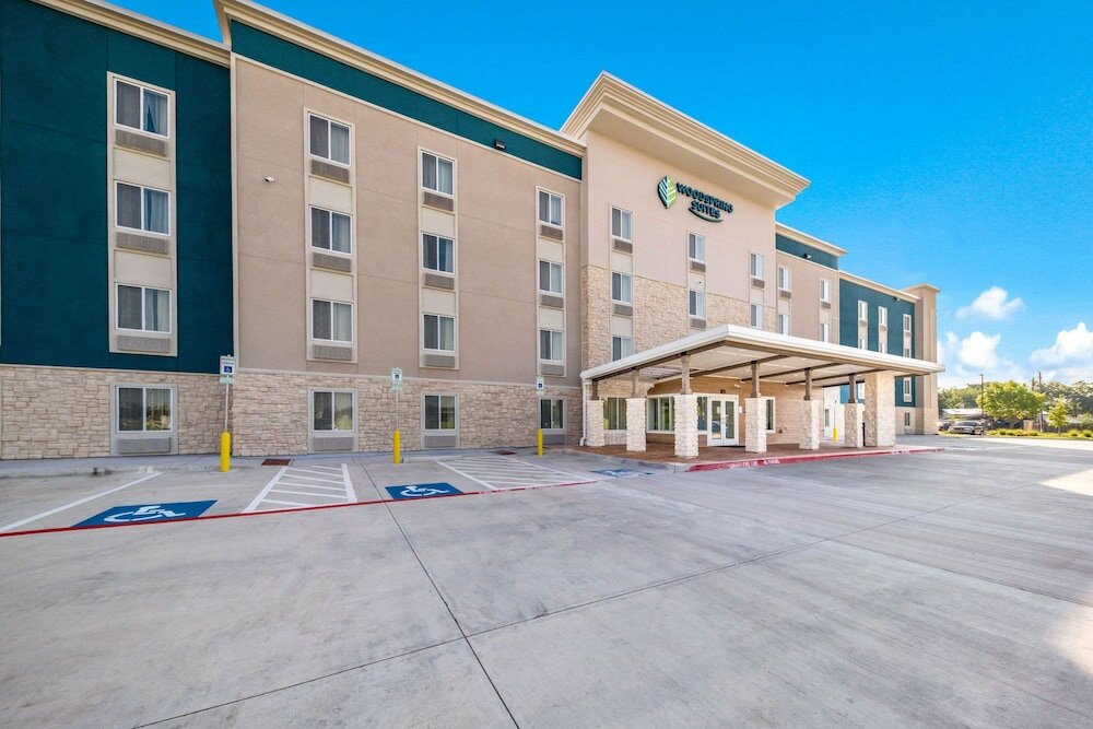Фото WoodSpring Suites Dallas Plano Central Legacy Drive