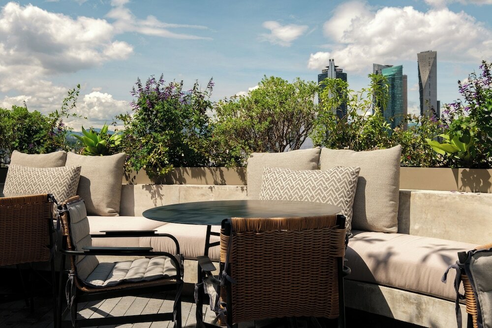 Фото Onto Tonalá Mexico City