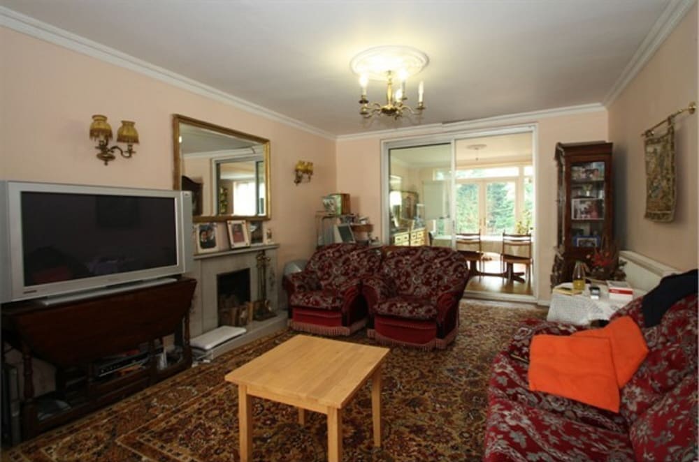 Фото Guest House Ellipse