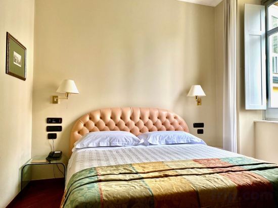 Фото Hotel Villa Traiano