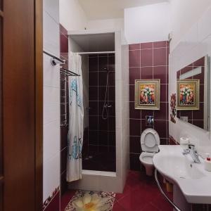 Фото В центре