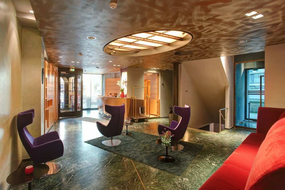Фото Premier Inn Koeln City Centre