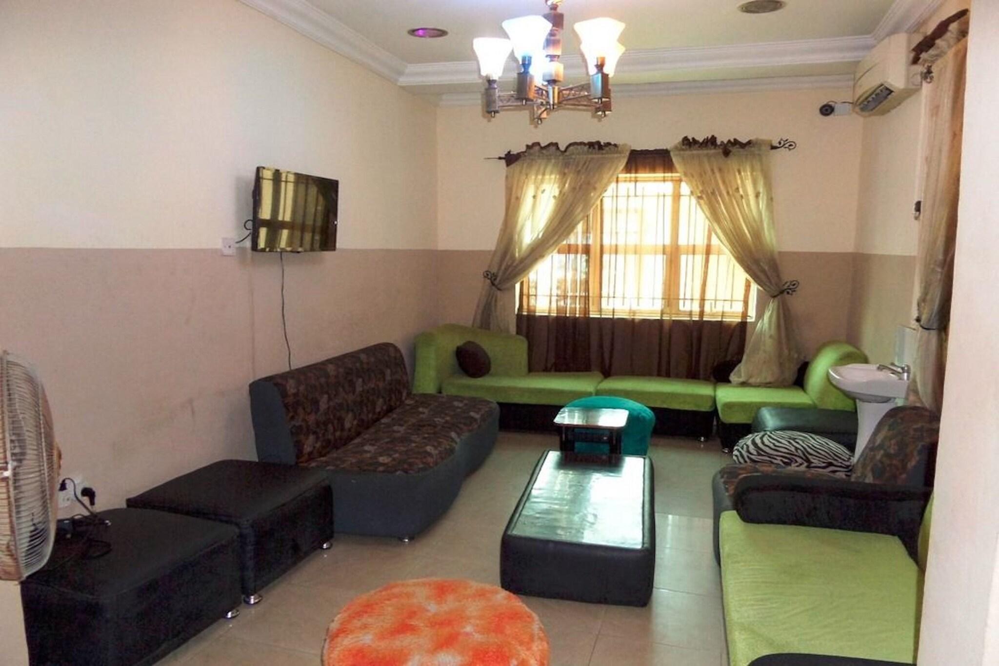 Фото Wonder King Hotel