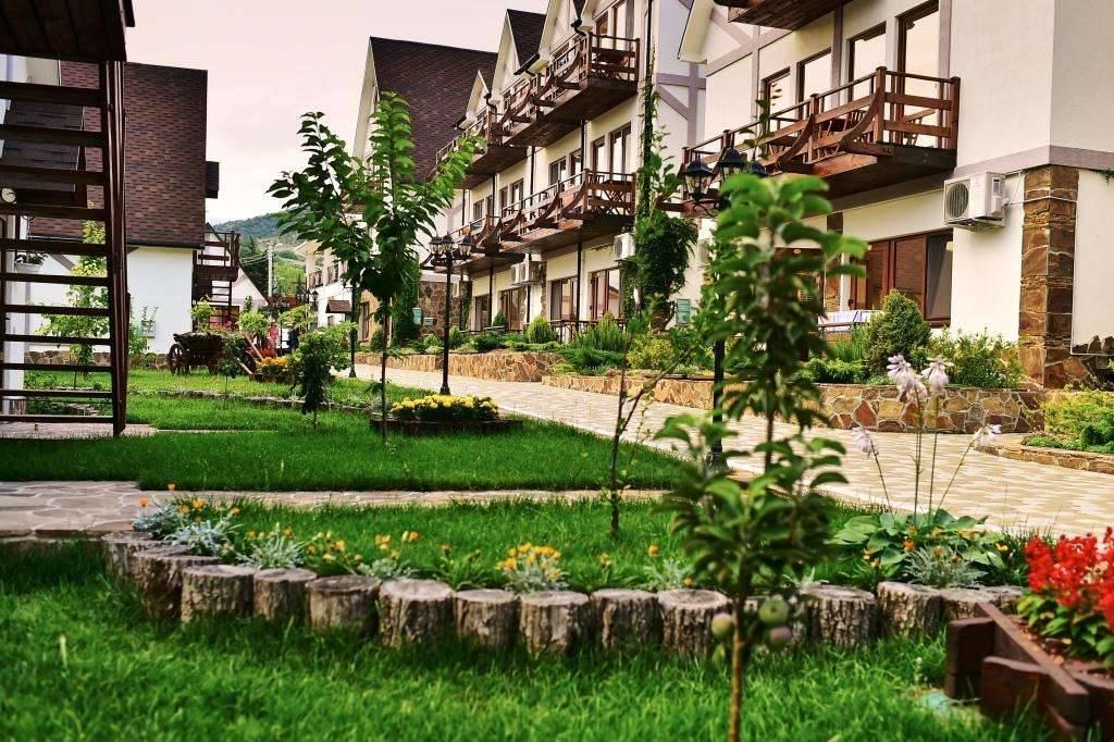 Фото Альпийская долина