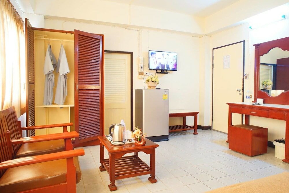 Фото Khelangnakorn Lampang Hotel