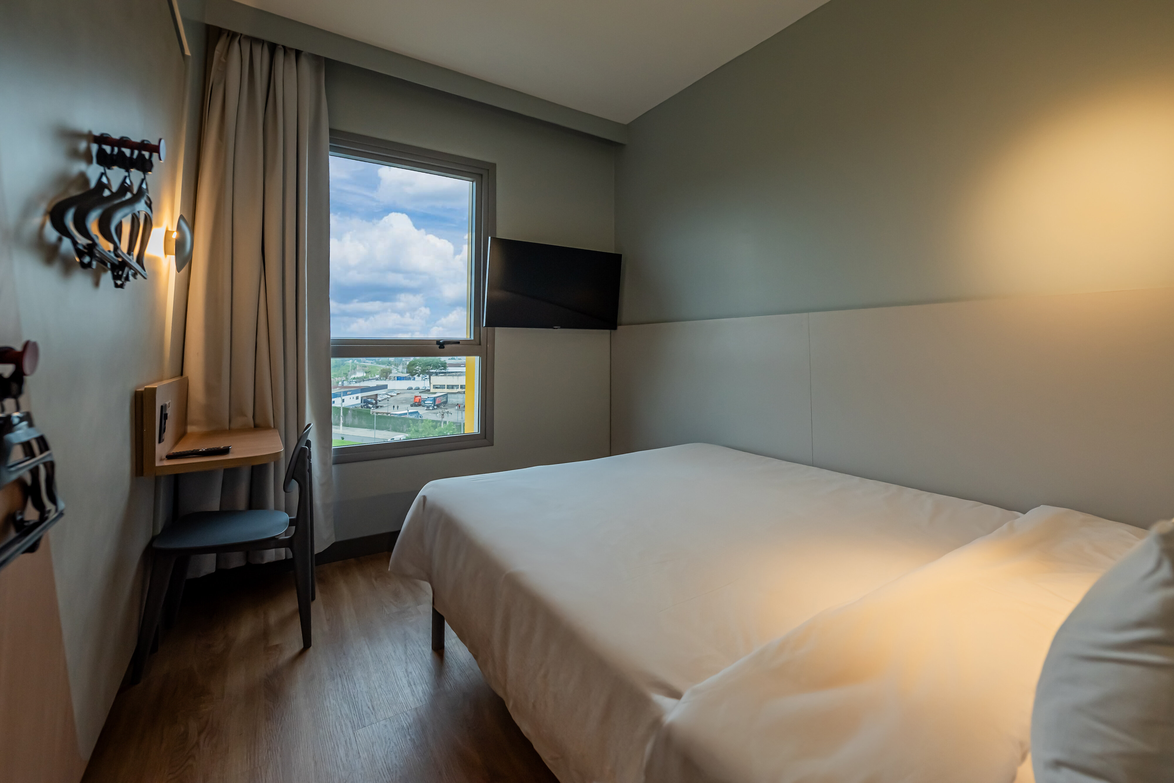 Фото Ibis Budget Guarulhos Airport