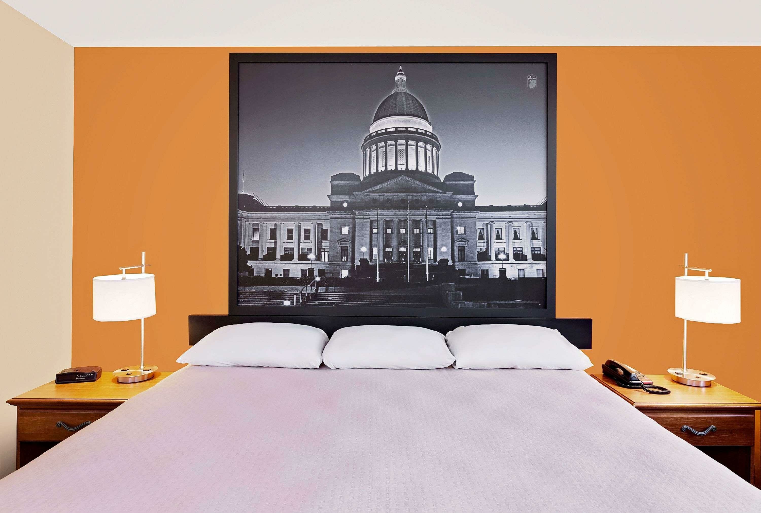 Фото Super 8 by Wyndham Siloam Springs