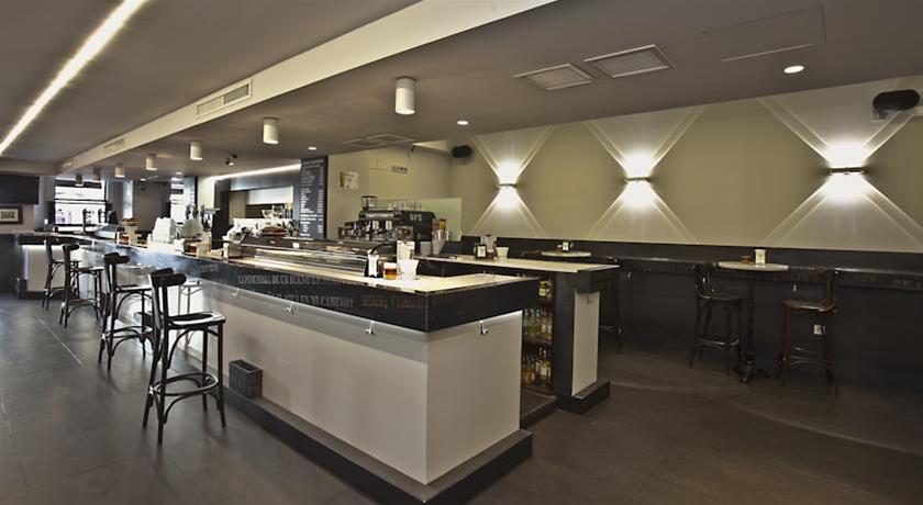 Фото Hotel Apolonia