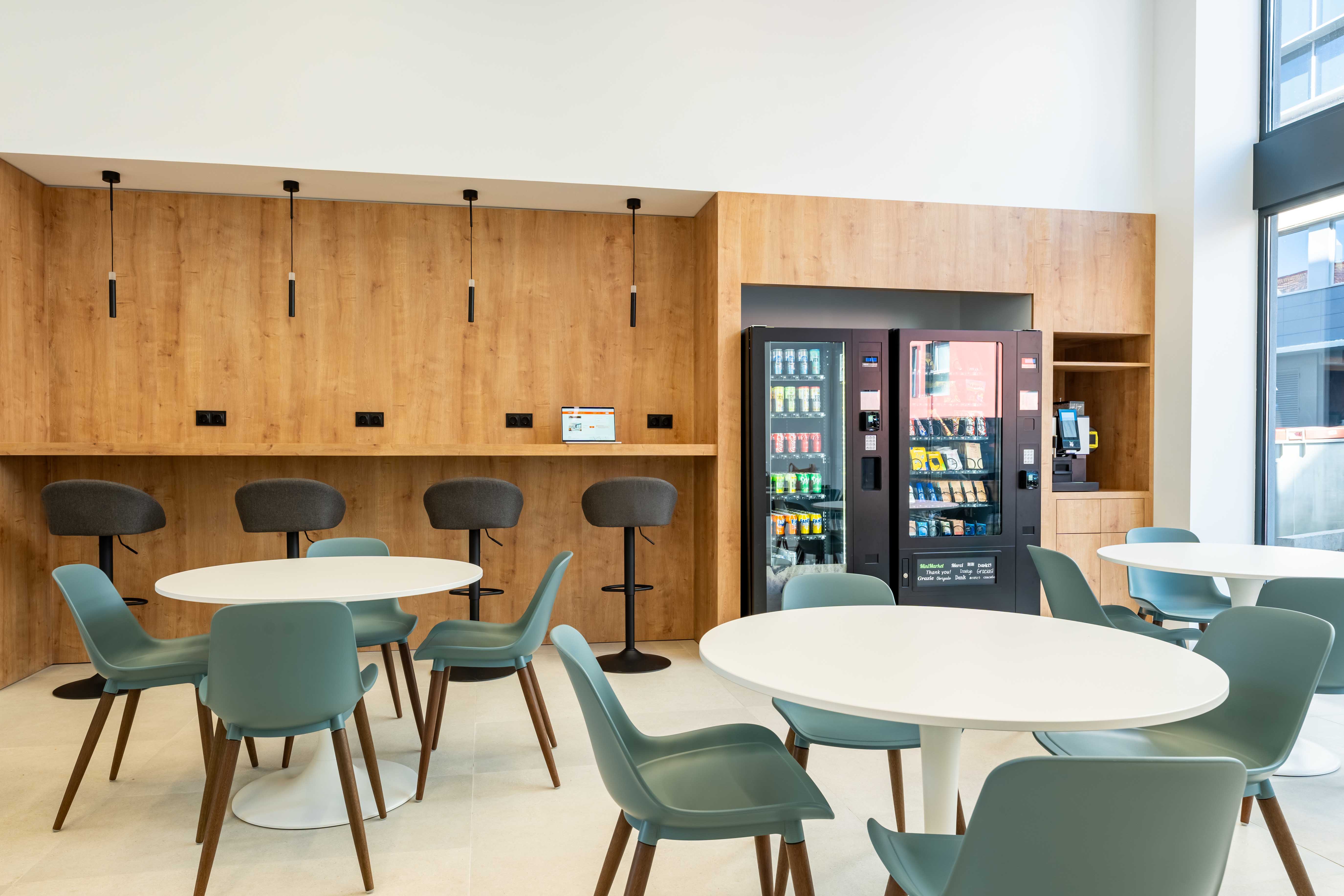 Фото EasyHotel Madrid Alcala