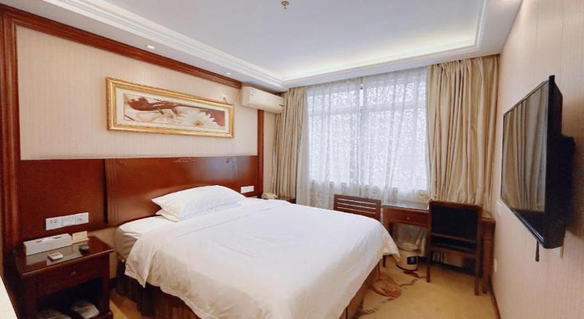 Фото Vienna Hotel Shanghai Wild Animal Park