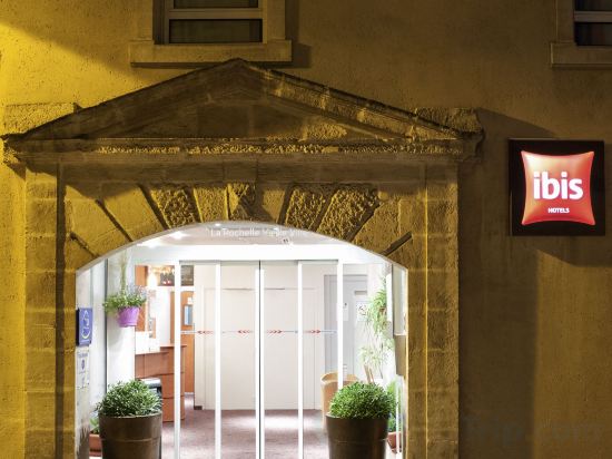 Фото Ibis La Rochelle Centre Historique