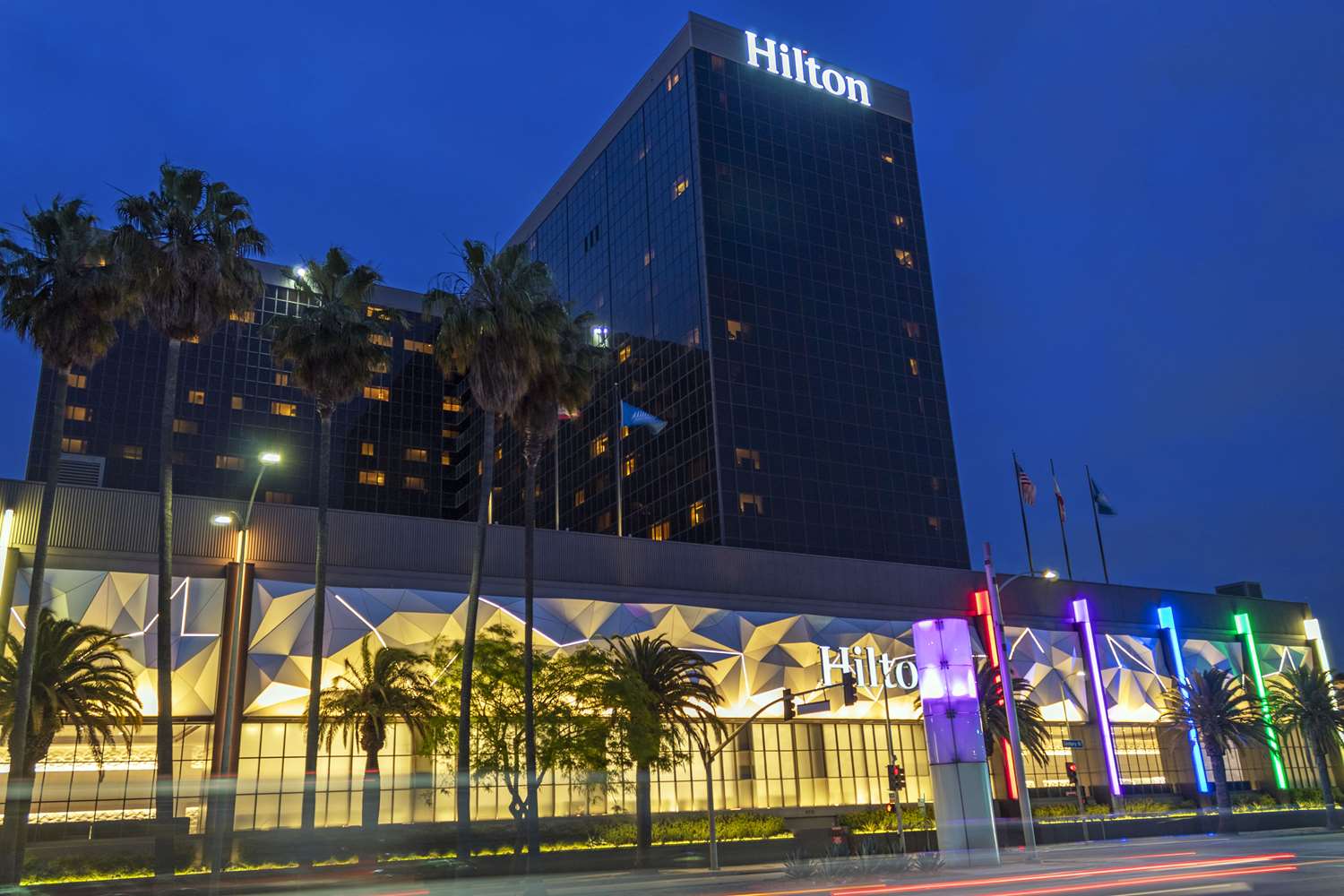 Фото Hilton Los Angeles Airport