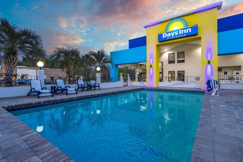 Гостиница Days Inn by Wyndham Ladson Summerville Charleston в Норт-Чарлстоне