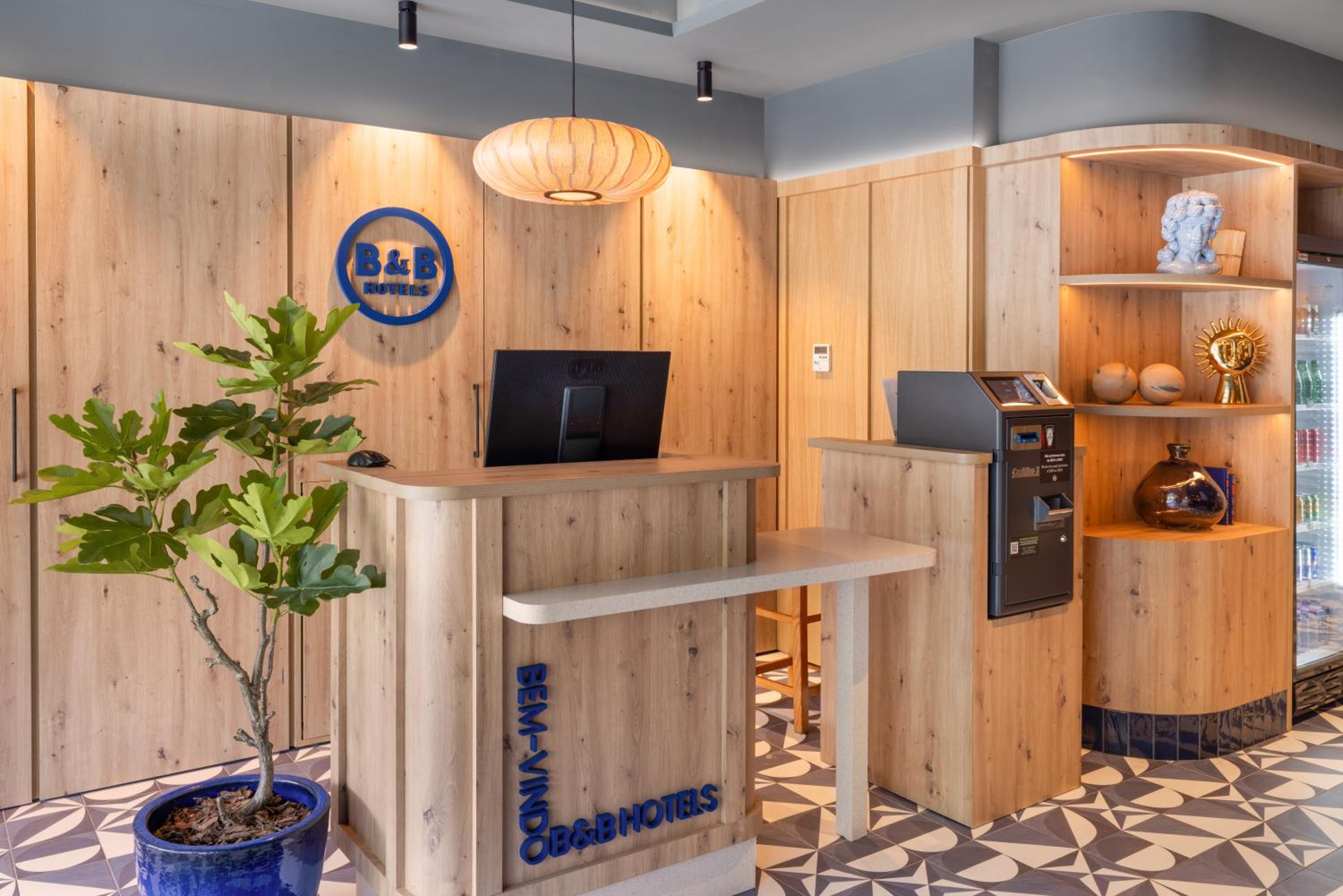 Фото B&B HOTEL Braga Lamaçaes