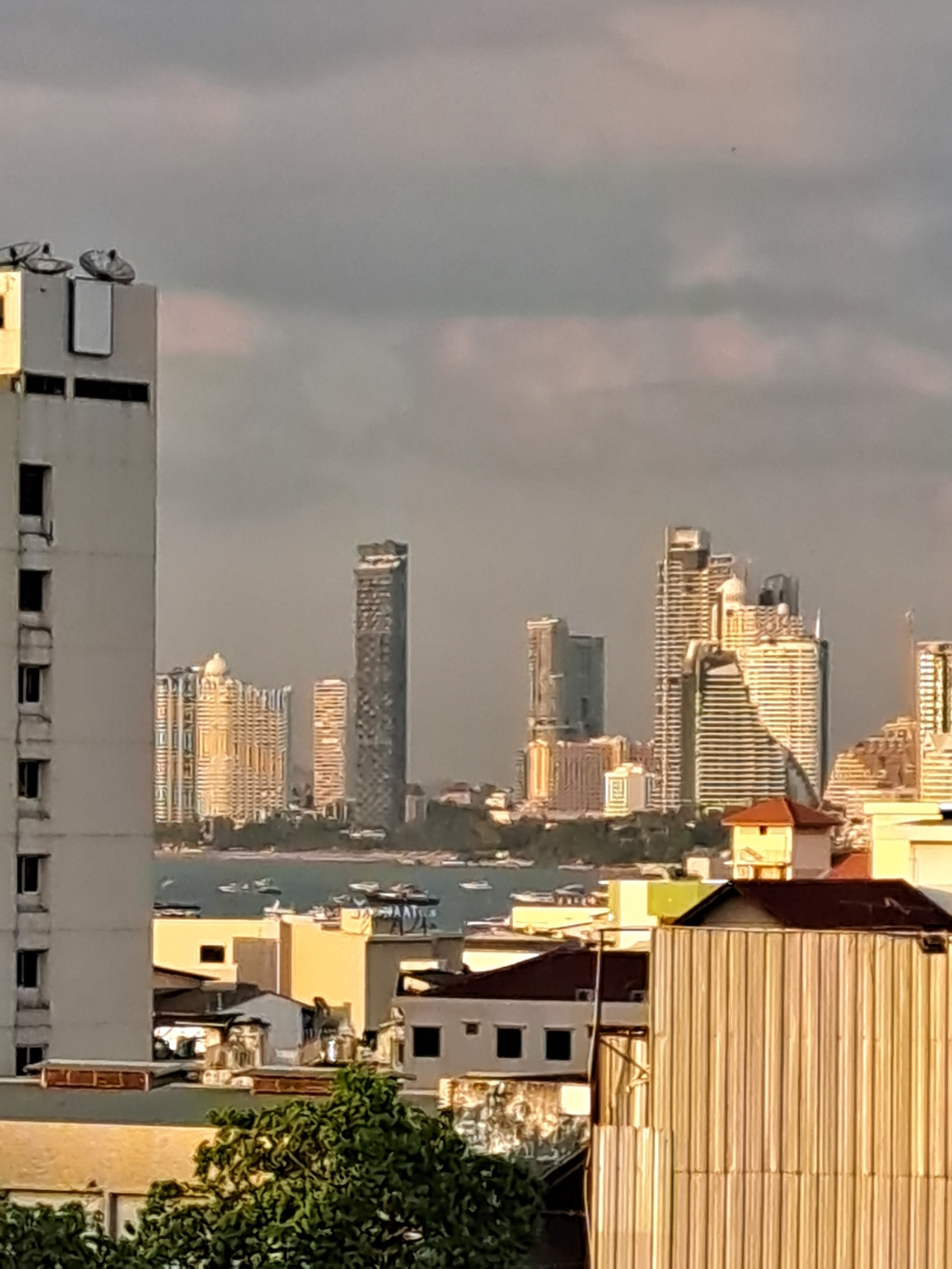 Фото Citrus Grande Hotel Pattaya by Compass Hospitality