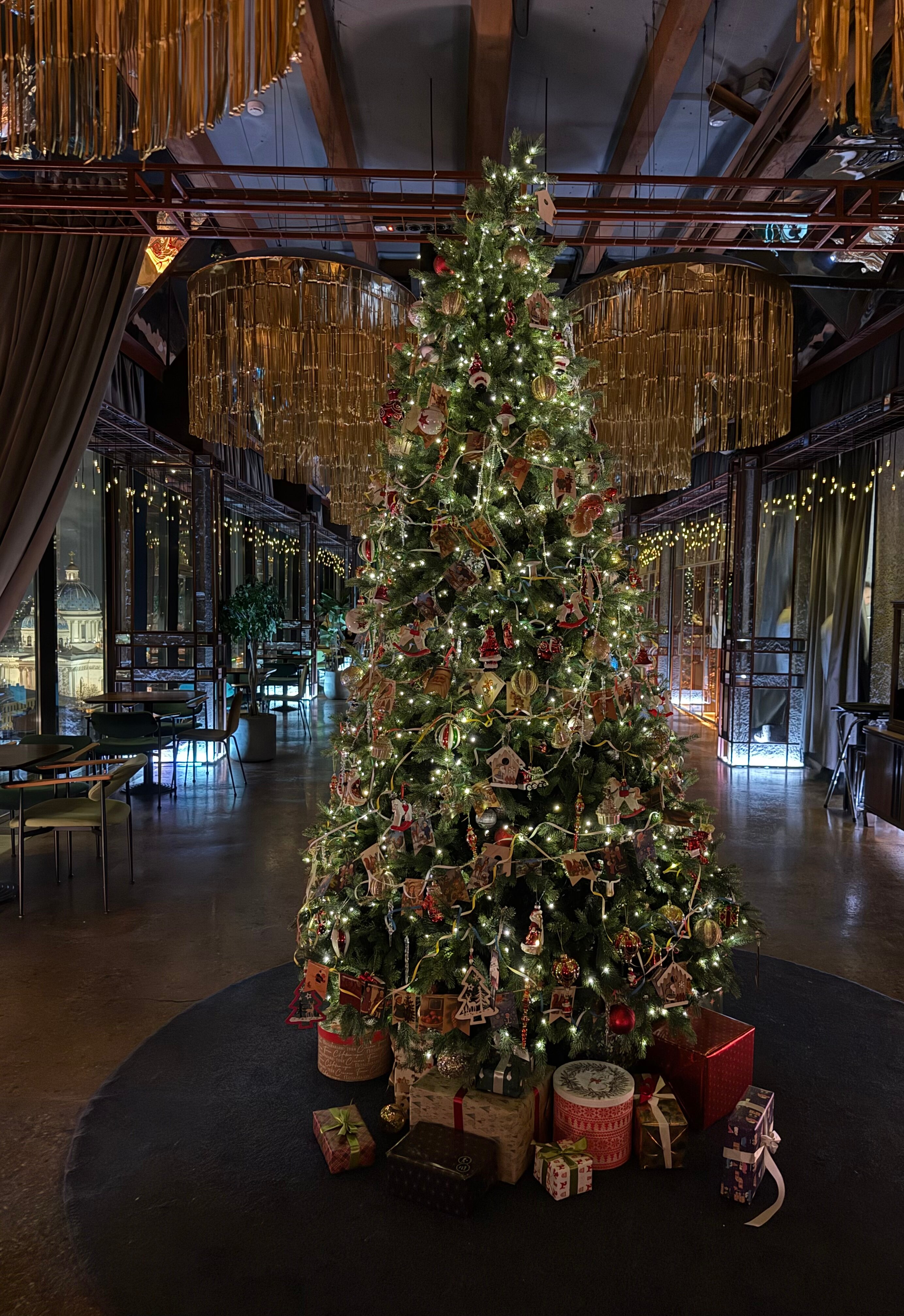 Фото Azimut Сити Отель Санкт-Петербург