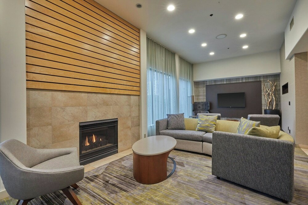 Фото Courtyard by Marriott Eugene Springfield