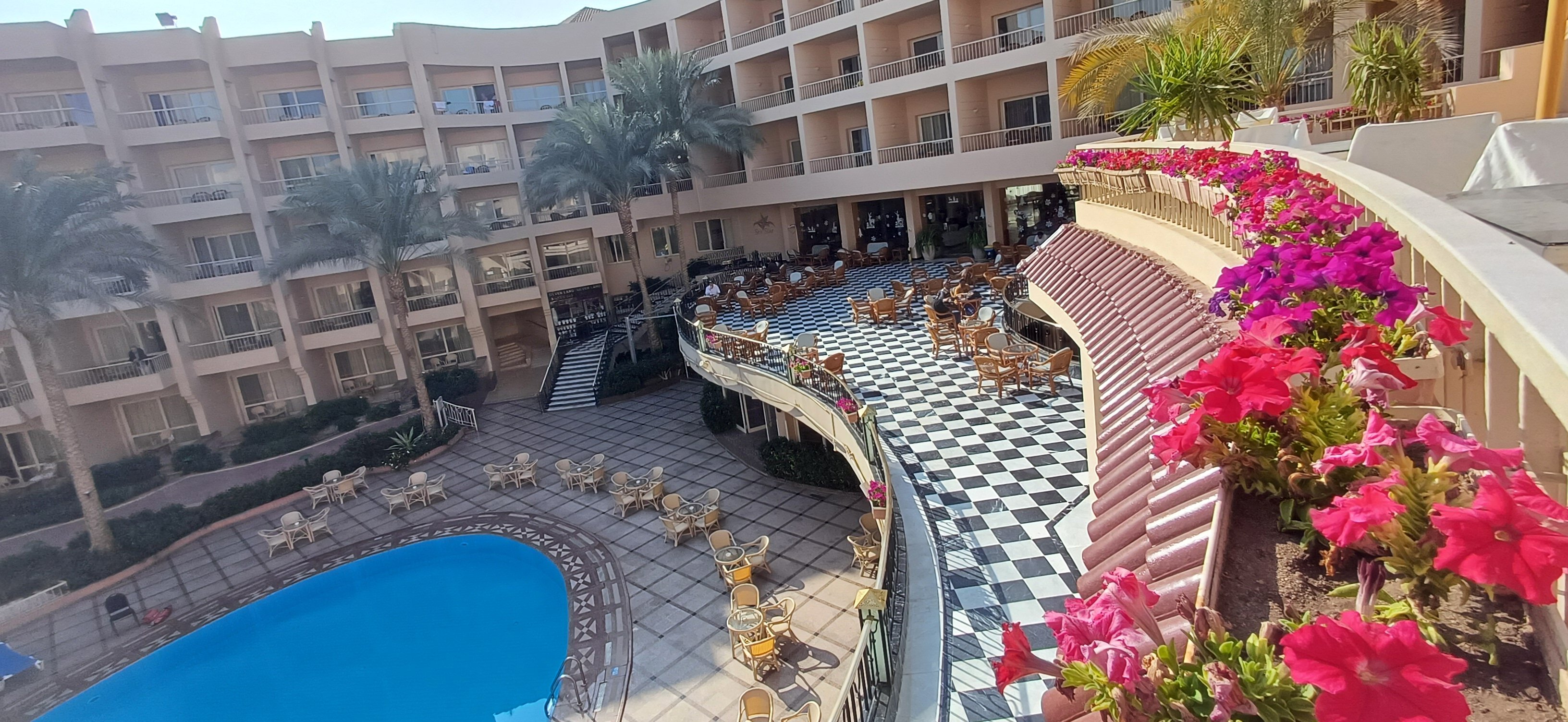 Фото Sea Star Beau Rivage Hotel