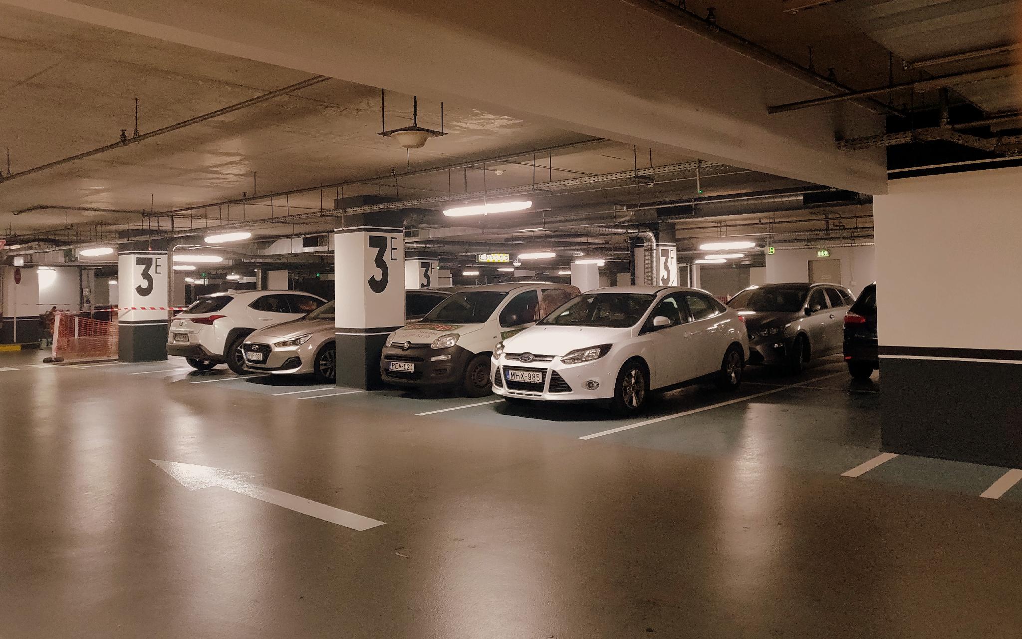 Фото Corvin Point Rooms and Apartments