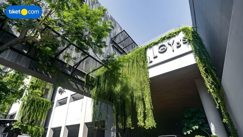 Гостиница Lloyd's Inn Bali