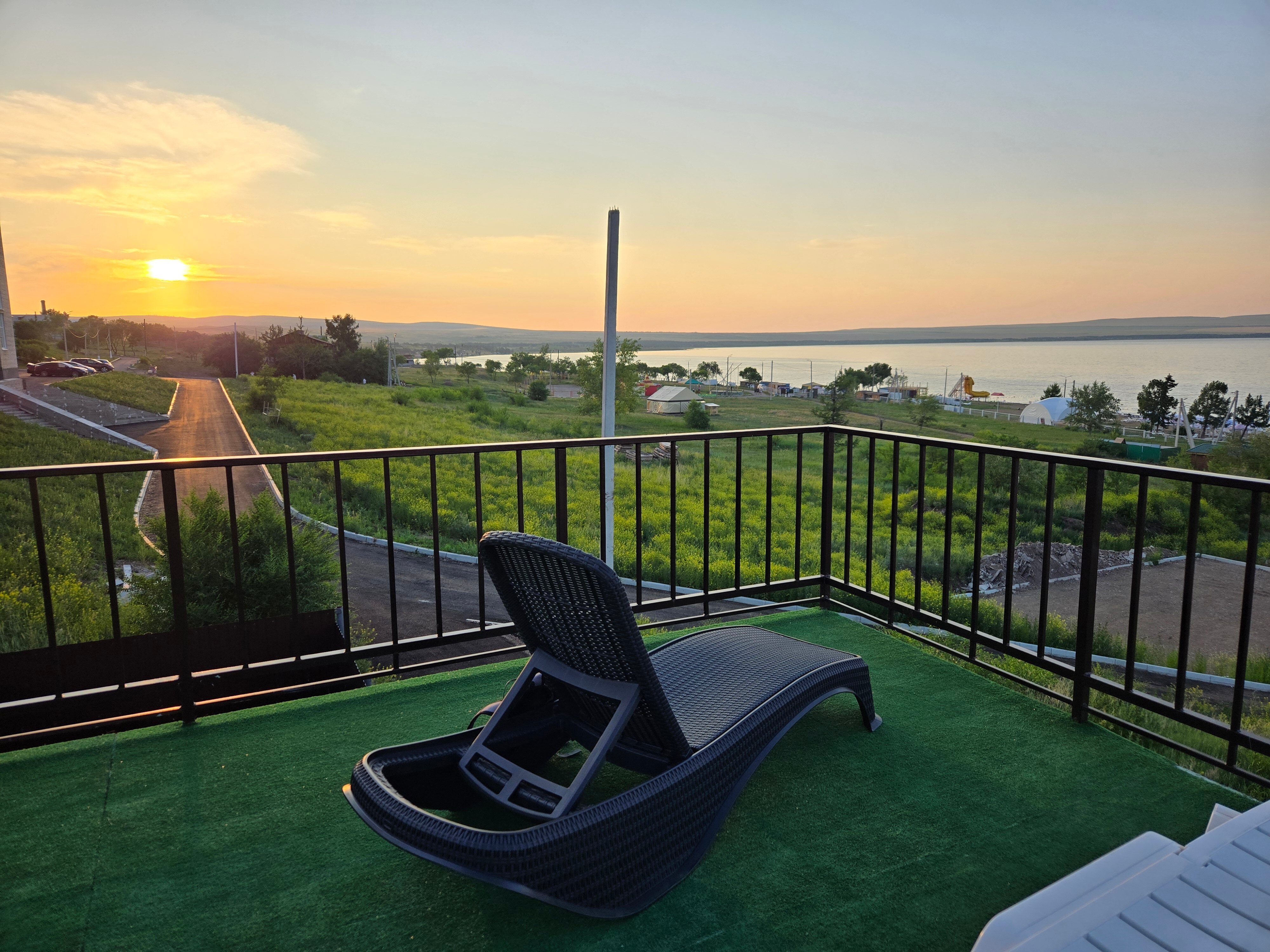 Фото Бегущая по волнам