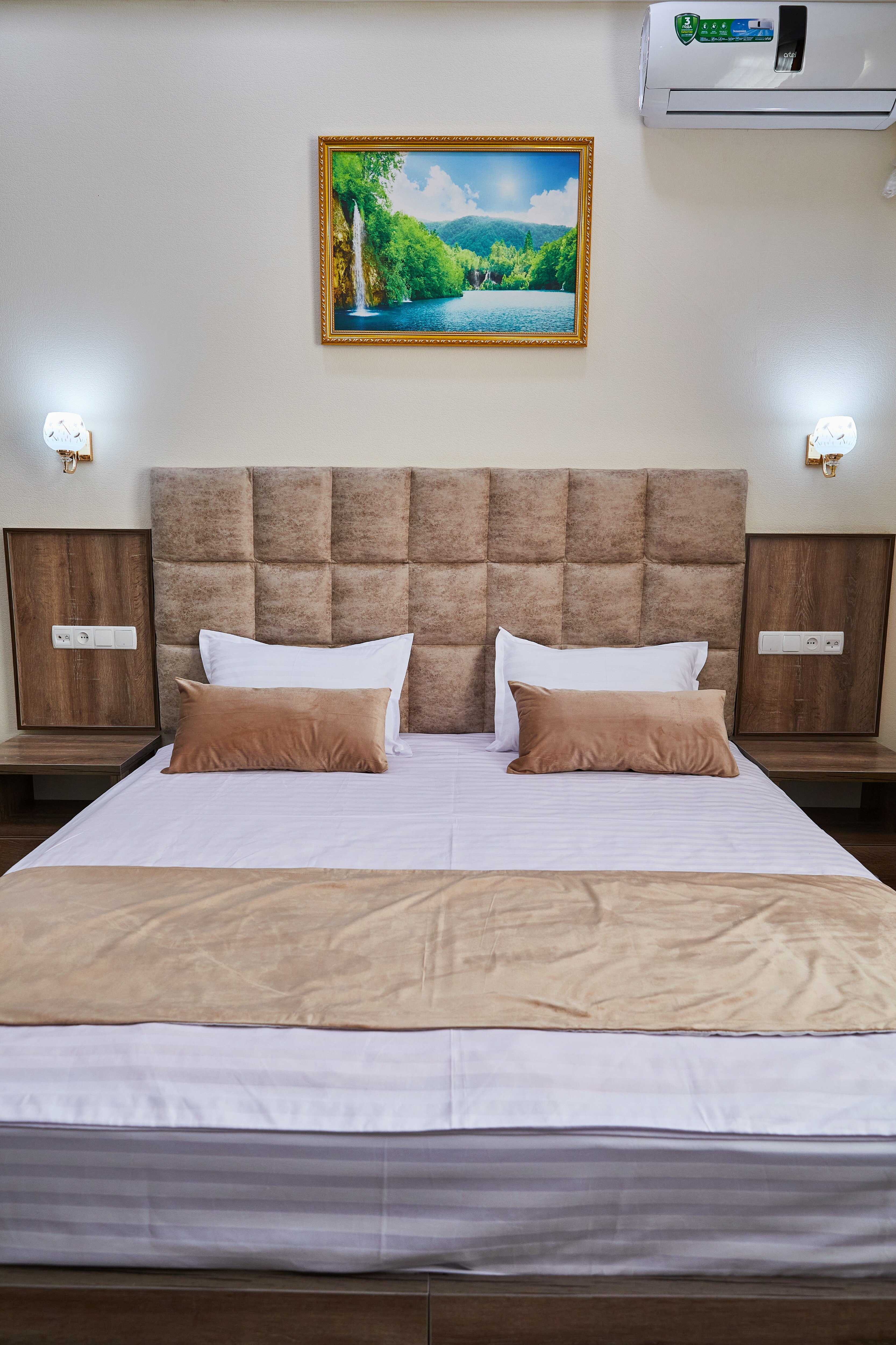 Фото Grand Art Premium Hotel