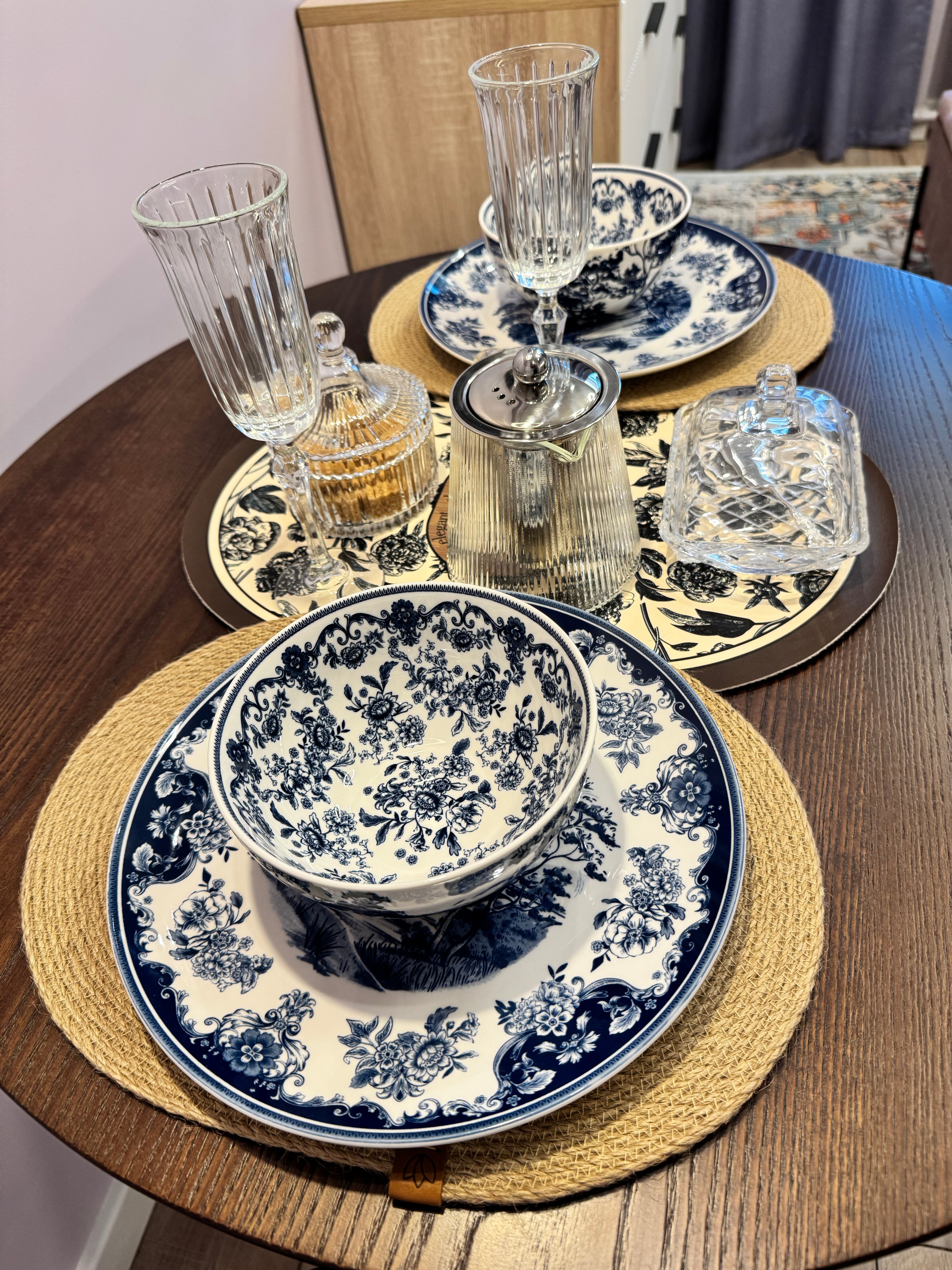 Фото Metro Business