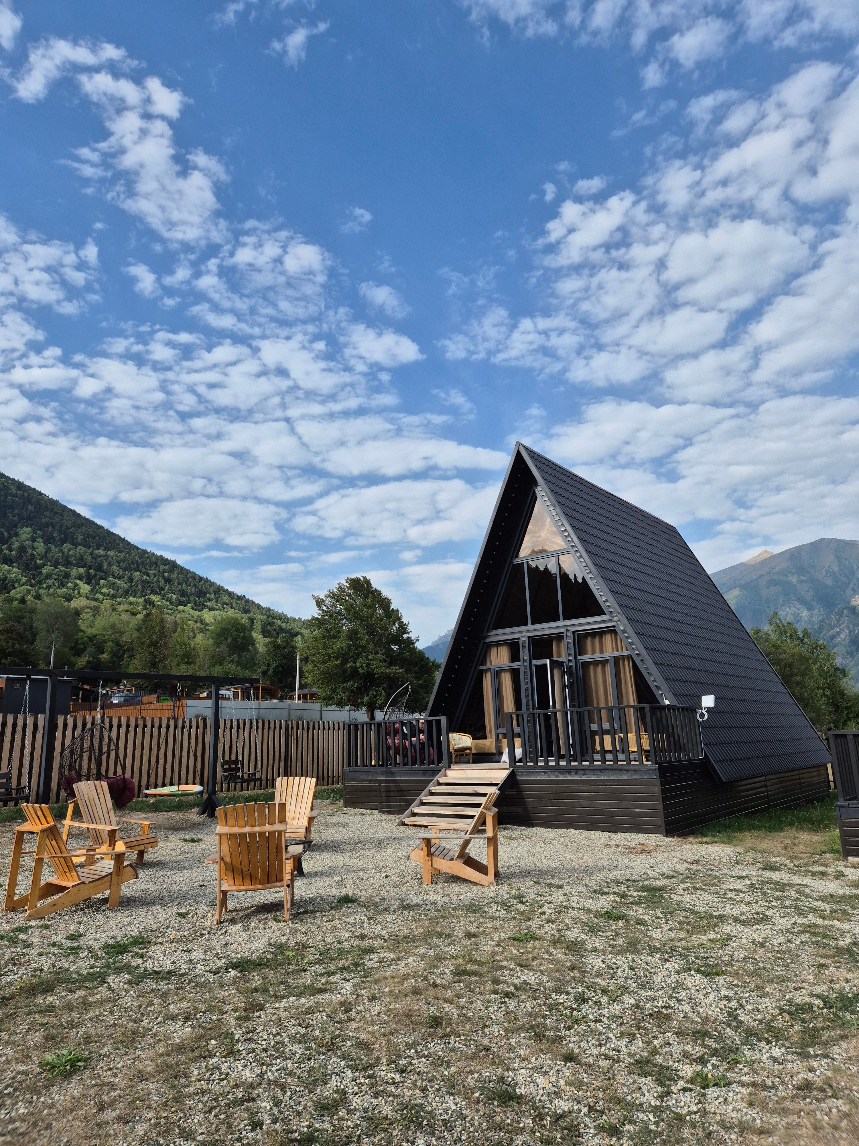 Фото Noble House