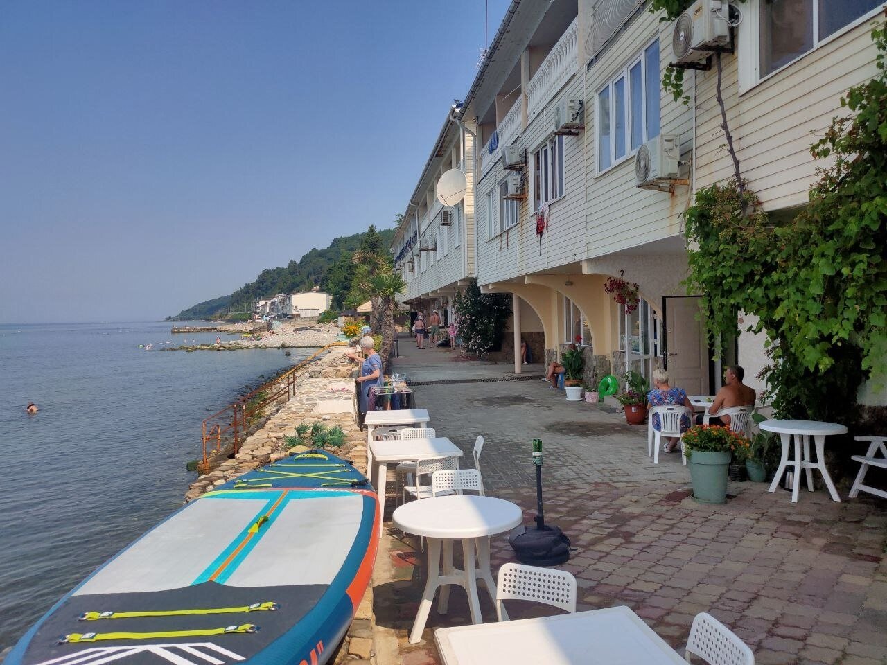 Фото отеля 3