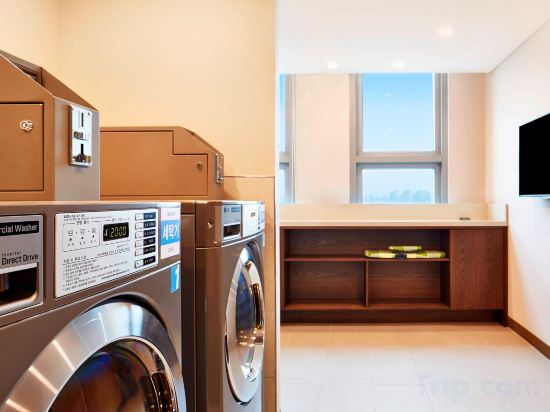 Фото Four Points by Sheraton Josun Seoul Station