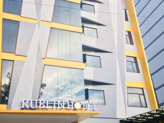 Фото Rublin Hotel