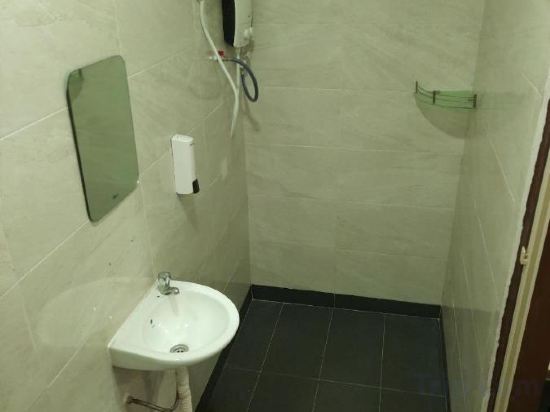 Фото Mn Ferringhi Inn